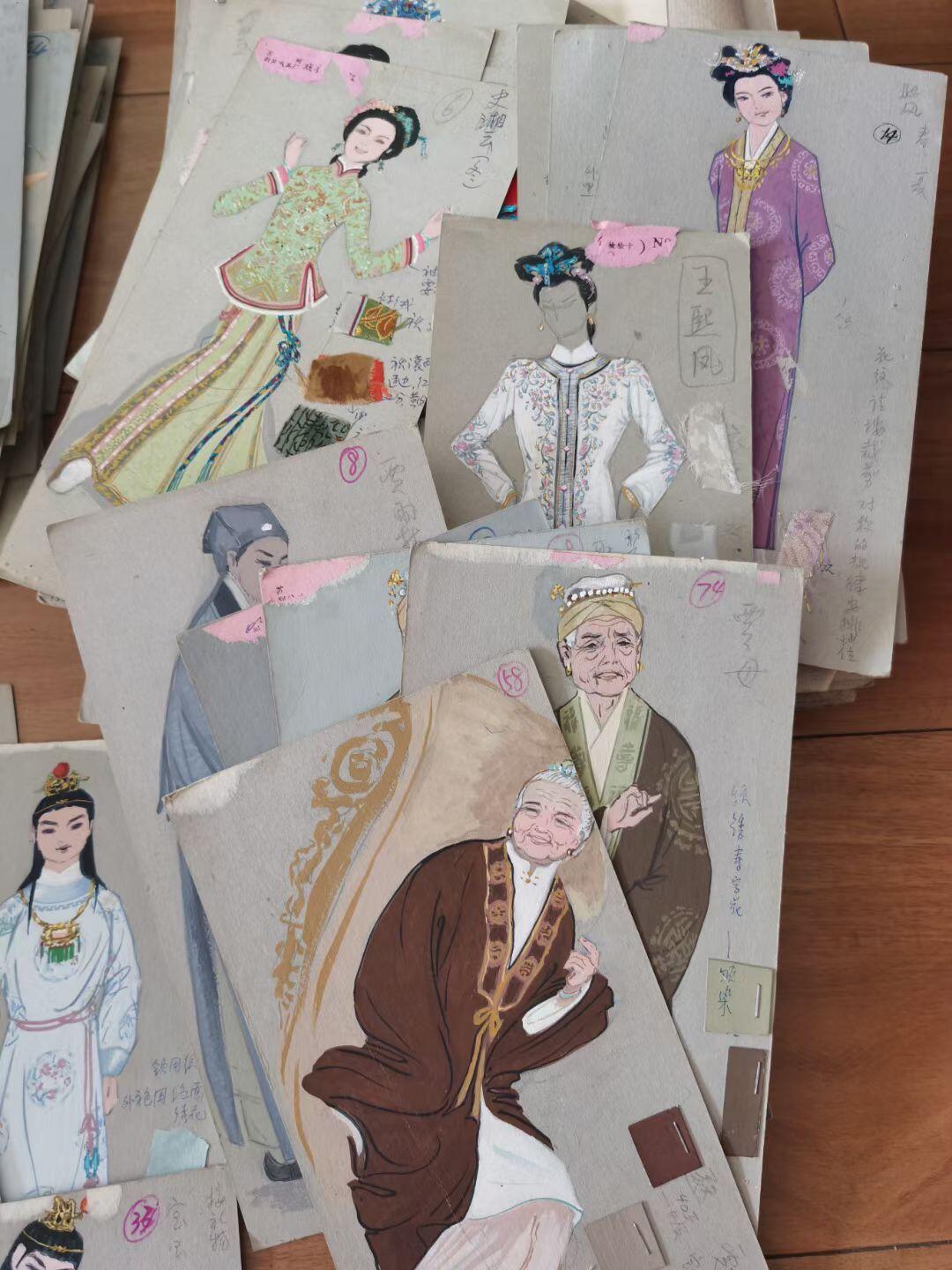 红楼梦老影视剧电影演员服装设计稿画稿