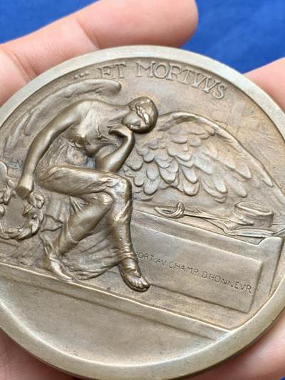 《竞宝斋》第430场 周日，周一，周二 3场连拍 （全场包邮） 1915年法国文学家协会莫里斯·巴雷斯基金会大铜章 大天使与女武神 好品 稀有 136.2克 67.5mm 丰饶角铜标