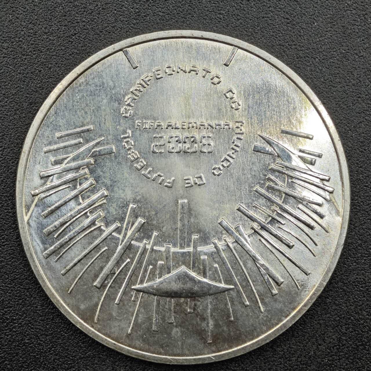 【淘币小摊】实时拍第七百六十九拍   银币套币场   满百包邮可预留二周 每周一统一发货   葡萄牙2006年10欧元银币