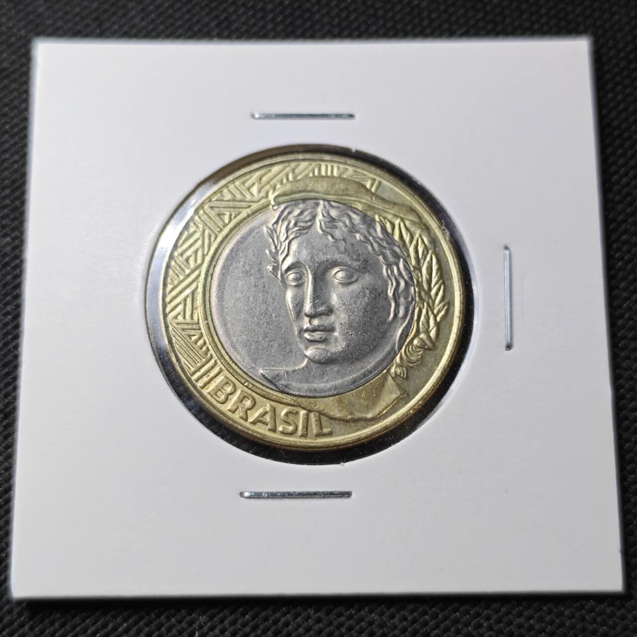 KK钱币收藏小铺  第356场  2月预留时间 周末发货  1999巴西1瑞尔双色币