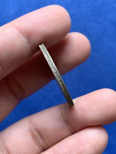 《竞宝斋》第430场 周日，周一，周二 3场连拍 （全场包邮） 印度1945年乔治六世1卢比银币，未使用品，国内好品也越来越少见的品种。