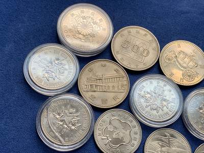 《竞宝斋》第430场 周日，周一，周二 3场连拍 （全场包邮） 12枚一组 日本500日元纪念币 面值6000日元 细节见图