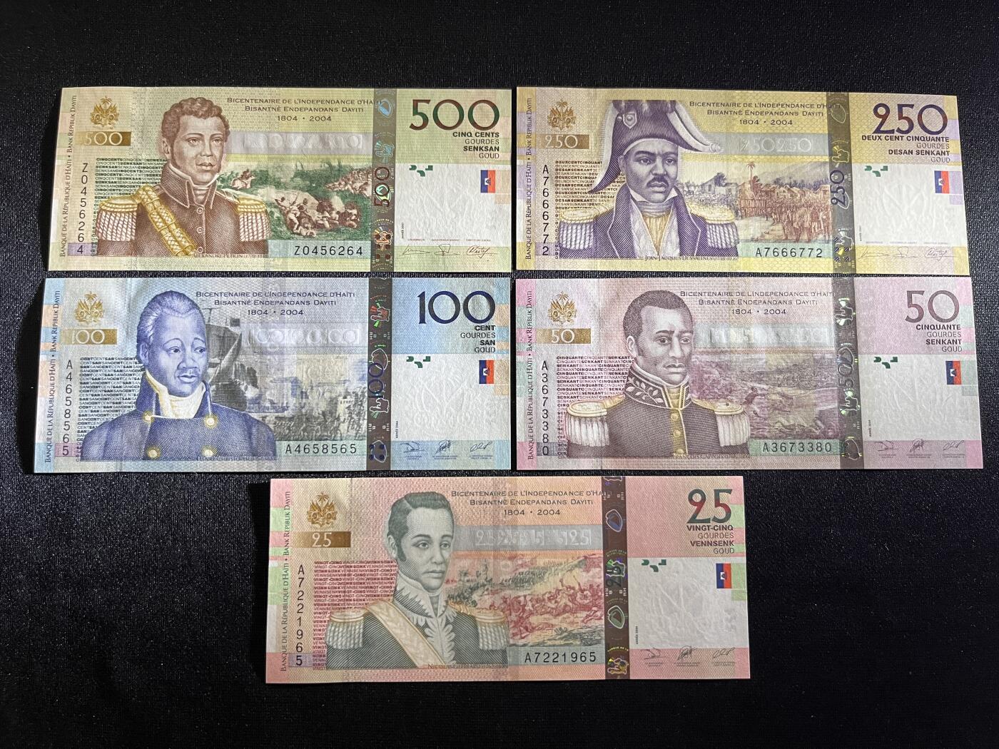 咖啡豆•收藏 2025年Oct_25th世界各国纸币拍卖 5枚 海地 25-500古德 全新UNC 外国外币