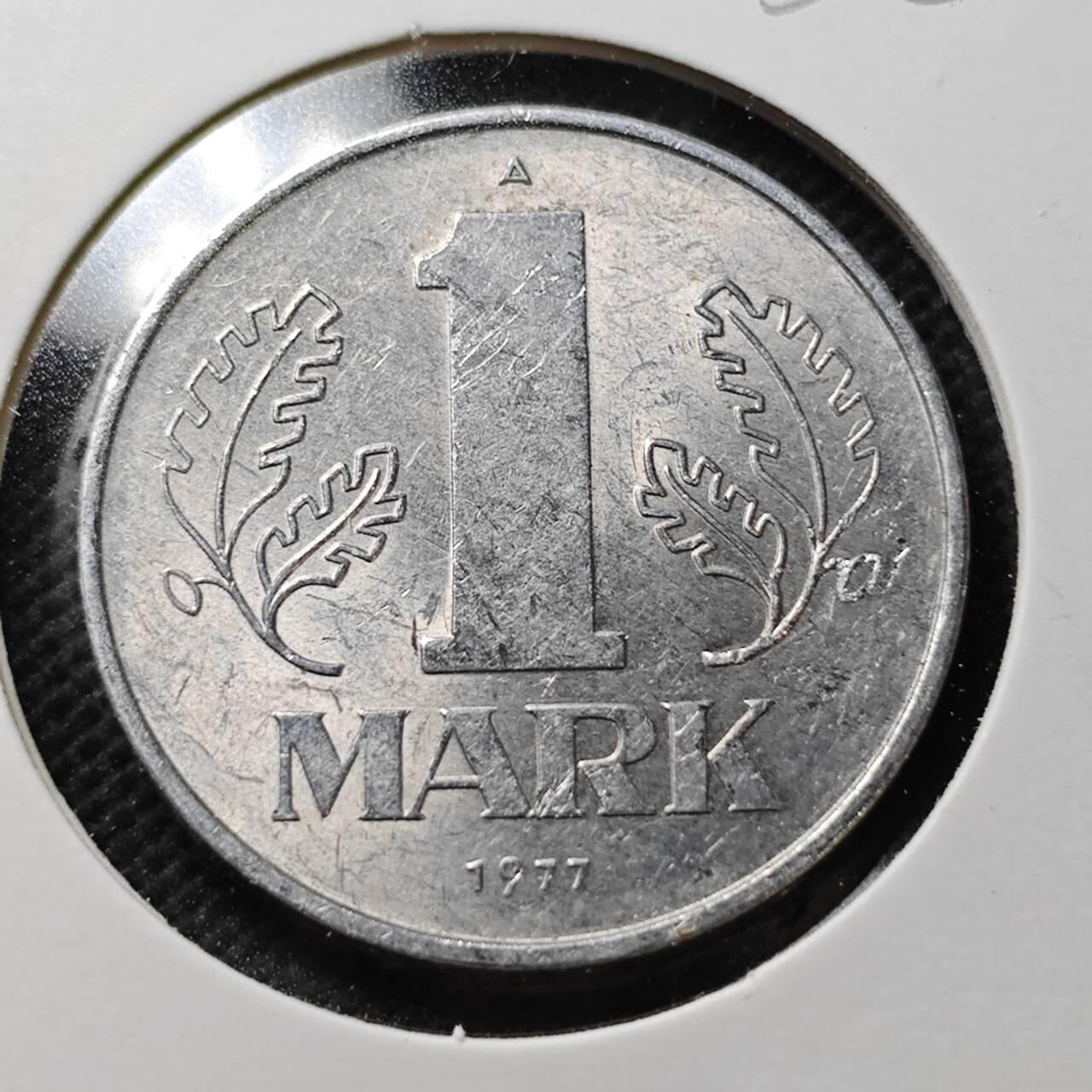 KK钱币收藏小铺  第356场  2月预留时间 周末发货  1977东德1马克