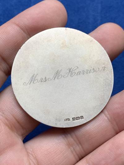 《竞宝斋》第430场 周日，周一，周二 3场连拍 （全场包邮） 英国1989年农业、渔业食品百年纪念银章 33.8克 44.1mm 原味包浆