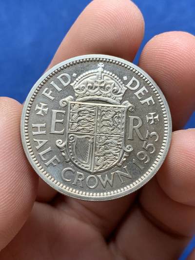 《竞宝斋》第430场 周日，周一，周二 3场连拍 （全场包邮） 1953年英国伊丽莎白二世加冕首年精制半克朗