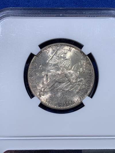 《竞宝斋》第430场 周日，周一，周二 3场连拍 （全场包邮） 三枚一组 NGC MS65-66 卢森堡1946年100法郎、50法郎、20法郎骑士马剑银币，纪念卢森堡大公瞎子约翰战死600周年纪念币，瞎子约翰的战死代表中世纪骑士精神的陨落，三枚币包浆统一，编号连续，适合一次性成套入藏