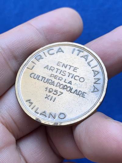 《竞宝斋》第430场 周日，周一，周二 3场连拍 （全场包邮） 作曲家让·西贝柳斯高浮雕纪念章 18.6克 35mm 细节见图