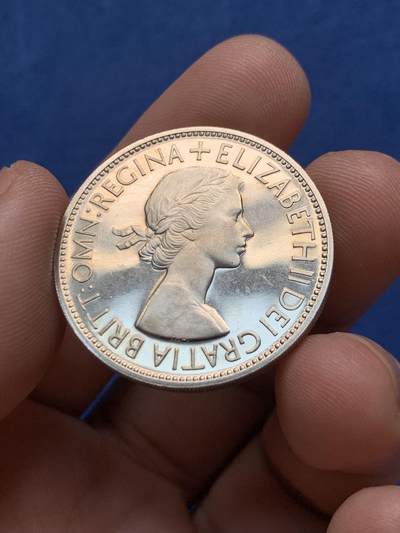 《竞宝斋》第430场 周日，周一，周二 3场连拍 （全场包邮） 1953年英国伊丽莎白二世加冕首年精制半克朗