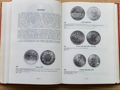 《竞宝斋》第430场 周日，周一，周二 3场连拍 （全场包邮） 达文波特欧洲克朗1800-至今 第二版，已绝版，PCGS和NGC官方参考目录，目录本身就是收藏品，近900克重