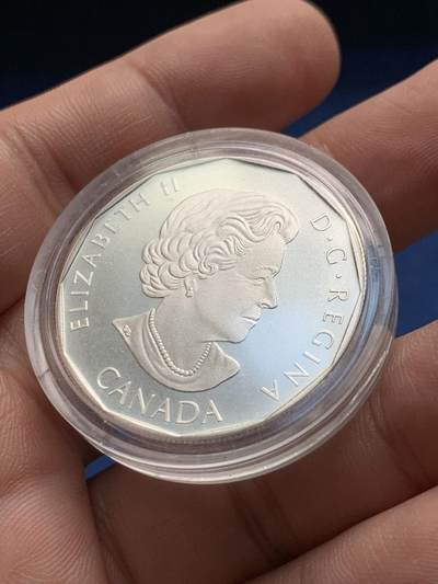 《竞宝斋》第430场 周日，周一，周二 3场连拍 （全场包邮） 2015年加拿大皇家造币厂超人10加元纯银纪念币 9999银 15.87克 铸造量11158枚