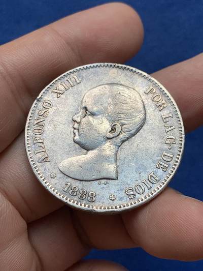 《竞宝斋》第430场 周日，周一，周二 3场连拍 （全场包邮） 西班牙1888年 阿方索十三世婴儿头5比塞塔双柱银币 吉祥年份