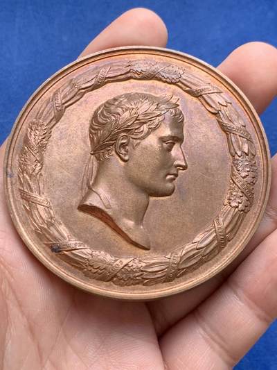 《竞宝斋》第430场 周日，周一，周二 3场连拍 （全场包邮） 路易十八时期·安德烈欧制《拿破仑圣赫勒拿岛之死》大铜章 1969年铸 142.8克 67.8mm 丰饶角铜标