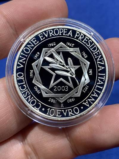 《竞宝斋》第430场 周日，周一，周二 3场连拍 （全场包邮） 2003年意大利担任欧盟理事会主席国10欧纪念银币 925银 22克 盒证齐全