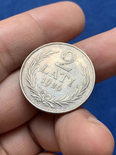 《竞宝斋》第430场 周日，周一，周二 3场连拍 （全场包邮） 拉脱维亚1926年2拉特银币 美品