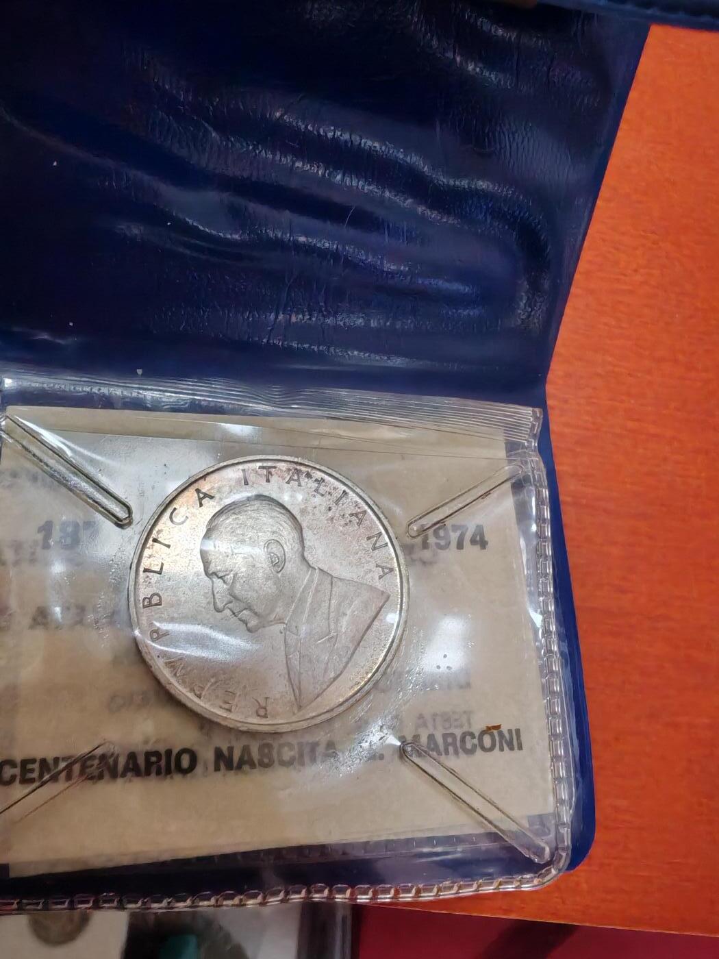长老汇蛇年精选第六十五场拍卖  1974意大利马可尼500里拉类精制银币小钱包，11克835银，保存完美