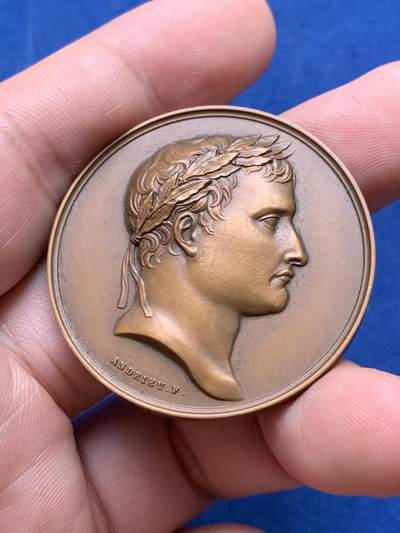 《竞宝斋》第430场 周日，周一，周二 3场连拍 （全场包邮） 拿破仑荣誉军团纪念章 37克 40.7mm 丰饶角铜标