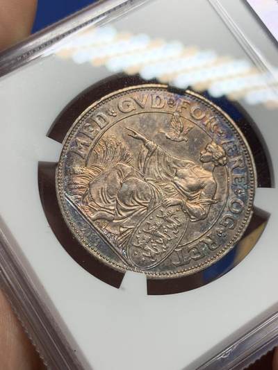 《竞宝斋》第430场 周日，周一，周二 3场连拍 （全场包邮） NGC UNCD 1903年丹麦国王克里斯蒂安九世当政40周年纪念2克朗，包浆漂亮。