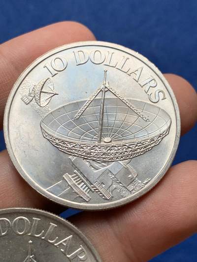 《竞宝斋》第430场 周日，周一，周二 3场连拍 （全场包邮） 两枚一组 新加坡1979年10元 通讯卫星大银币