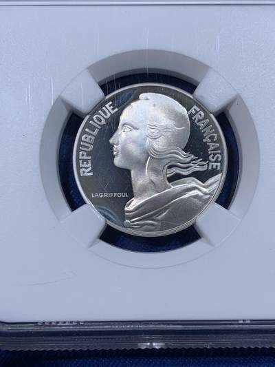 《竞宝斋》第430场 周日，周一，周二 3场连拍 （全场包邮） NGC PF67CAMEO 法国第五共和国 1980年 20分 加厚精制银币 950银10.27克 资料显示发行量仅820枚 不可错过