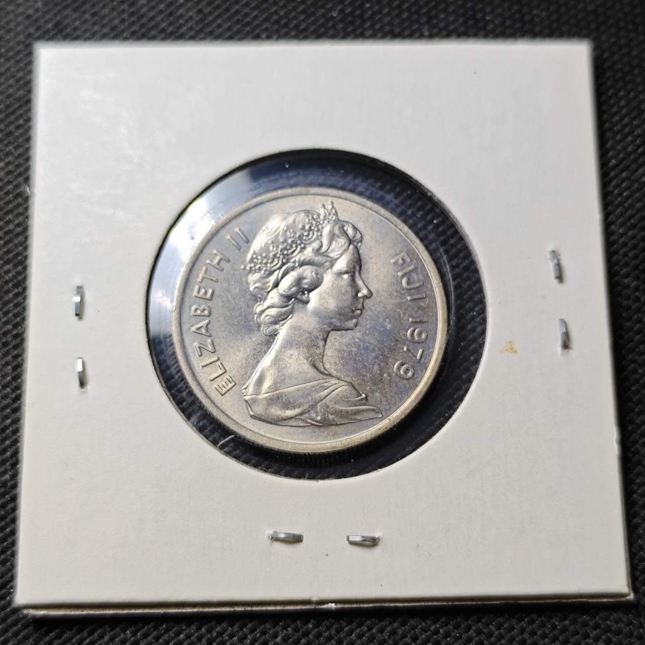 KK钱币收藏小铺  第356场  2月预留时间 周末发货  1979斐济10分 好品