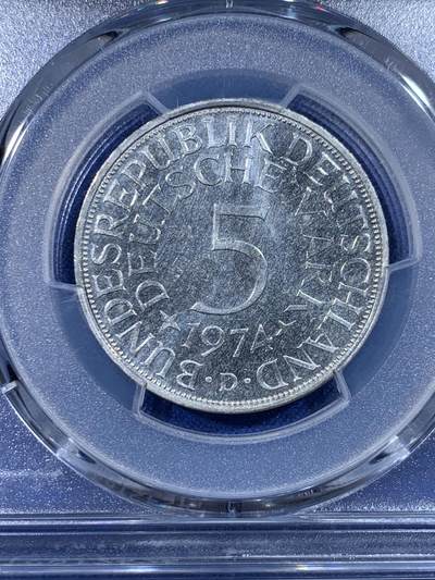 《竞宝斋》第430场 周日，周一，周二 3场连拍 （全场包邮） PCGS MS64 西德1974年D厂5马克银币，底板有PL感，原拆送评