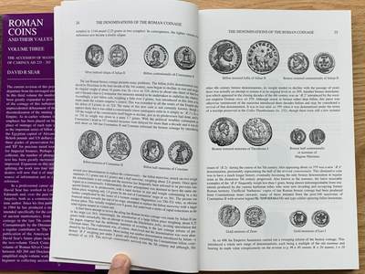 《竞宝斋》第430场 周日，周一，周二 3场连拍 （全场包邮） 古罗马钱币及其价值目录第三卷 公元235年-公元285年 重达1.1公斤