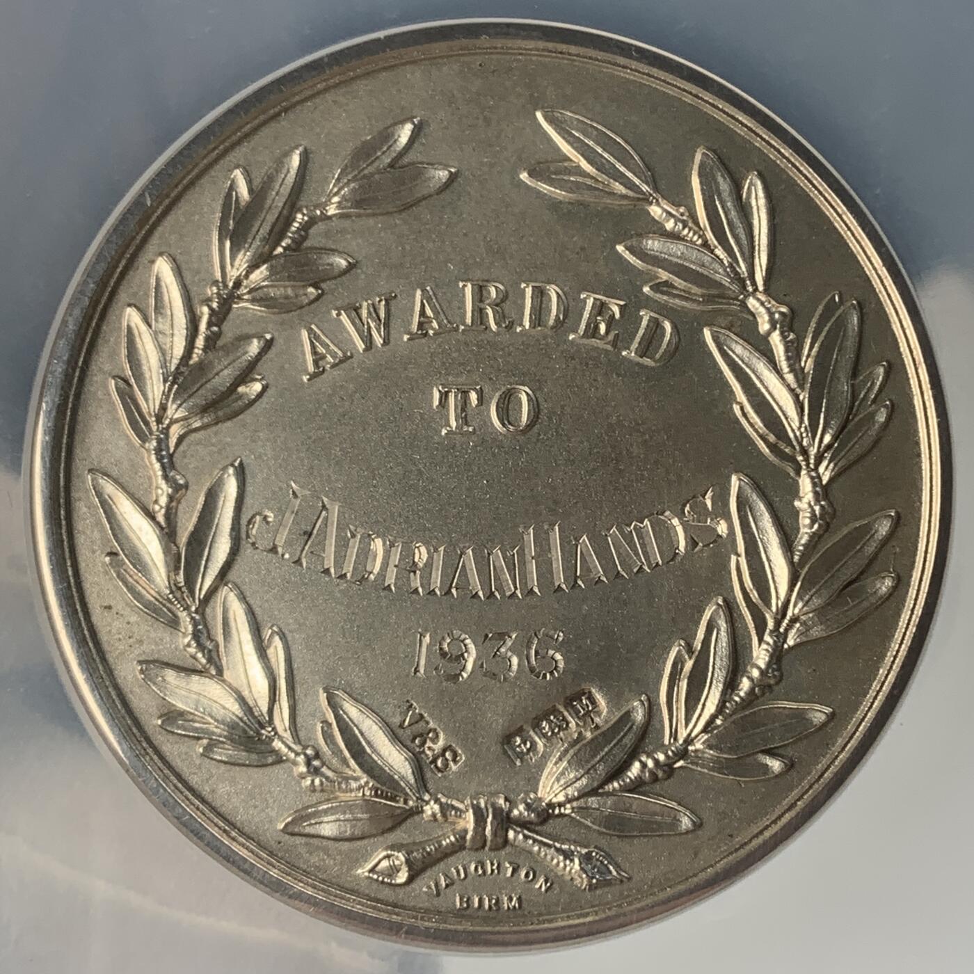 掌中浮雕-藏着的欧洲第038场 NGC UNCD ：1936年英国模型工程协会颁发的获奖银章，51mm