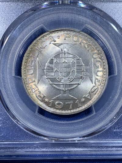 《竞宝斋》第430场 周日，周一，周二 3场连拍 （全场包邮） PCGS MS66 澳门1971年5元银币 原光淡五彩
