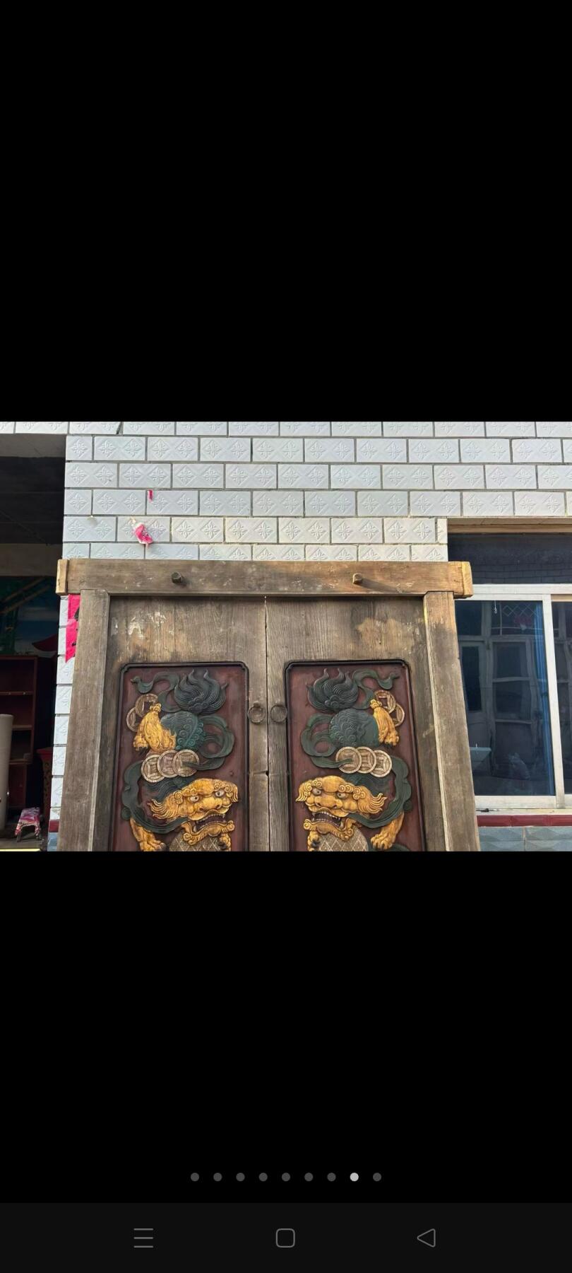 财主家老大门一套，尺寸如图，彩绘手功雕刻狮子，保存完正，复古装修佳选
