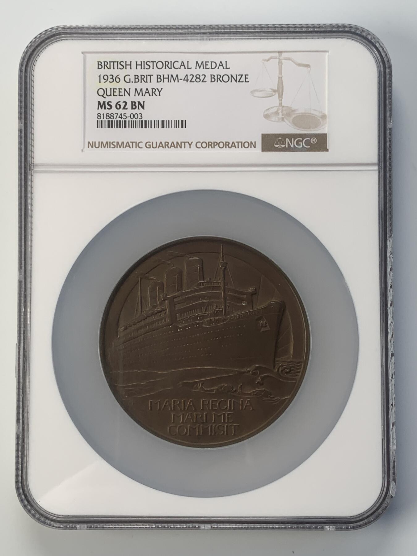 掌中浮雕-藏着的欧洲第038场 NGC MS62 : 1936年玛丽女王号首航纪念铜章，由英国皇家造币厂新雕塑运动的领军人物吉尔伯特·贝叶斯出品，70mm，重171克。BHM-4282，NGC盒子有伤（如图）