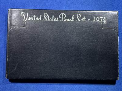 《竞宝斋》第430场 周日，周一，周二 3场连拍 （全场包邮） 美国1974年官方精制套币 含艾克大一元精制币！