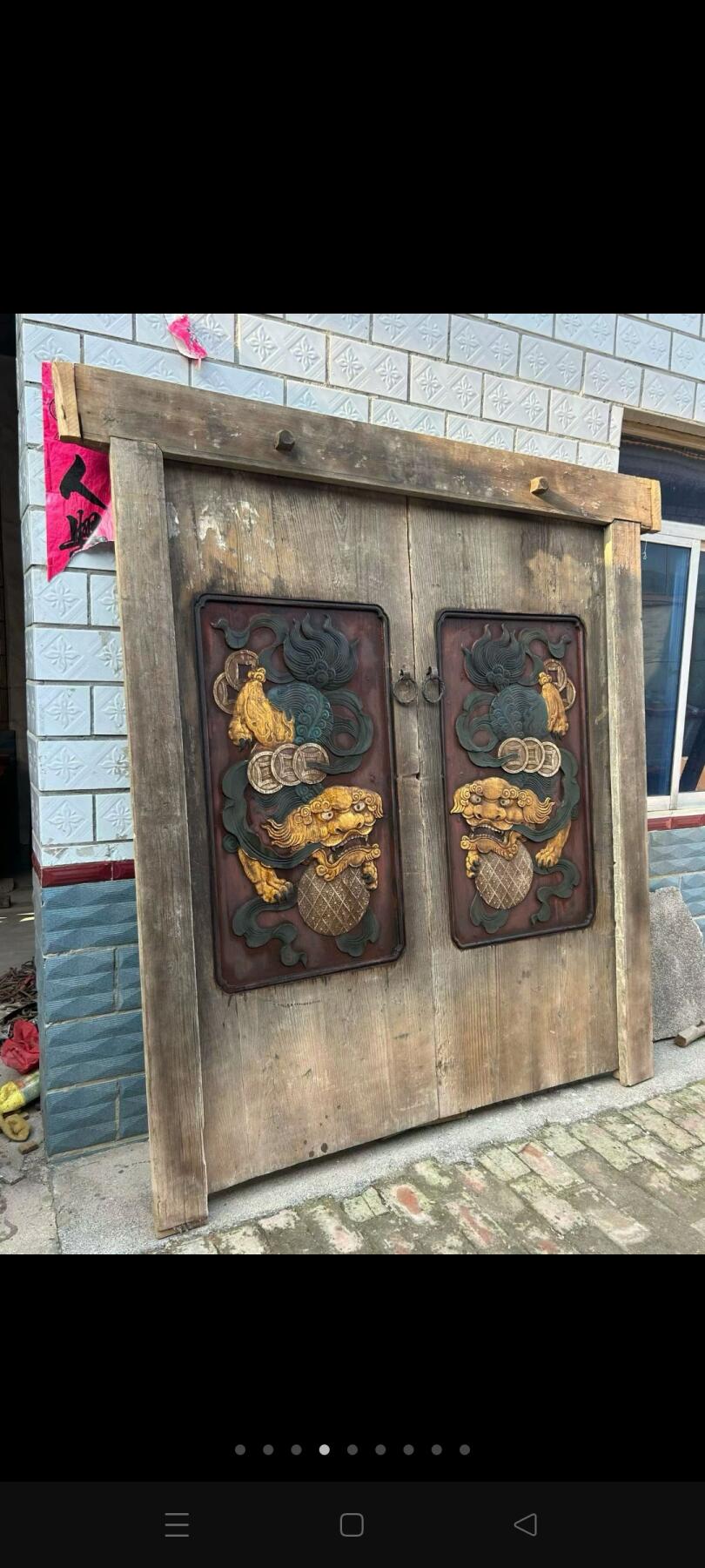 财主家老大门一套，尺寸如图，彩绘手功雕刻狮子，保存完正，复古装修佳选