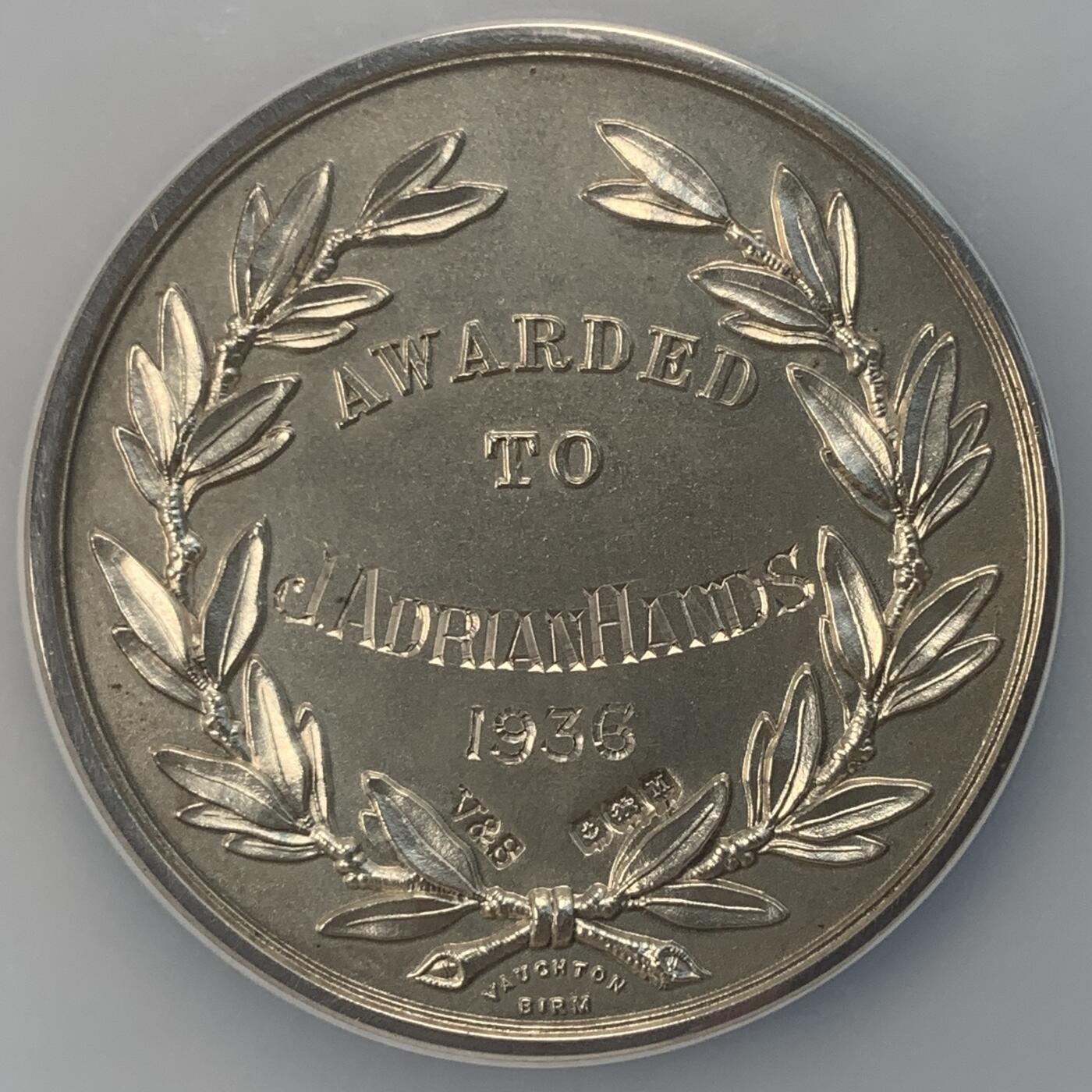 掌中浮雕-藏着的欧洲第038场 NGC UNCD ：1936年英国模型工程协会颁发的获奖银章，51mm