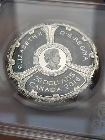 《竞宝斋》第430场 周日，周一，周二 3场连拍 （全场包邮） 2018年加拿大皇家造币厂20加元星际迷航深空九号纪念币 9999纯银 30.75克 发行量4500枚