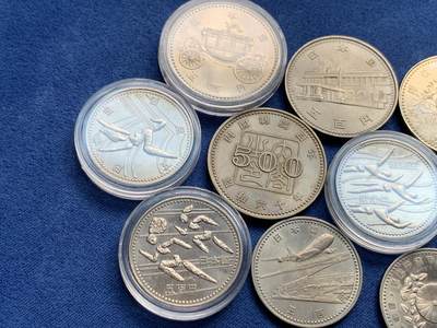 《竞宝斋》第430场 周日，周一，周二 3场连拍 （全场包邮） 12枚一组 日本500日元纪念币 面值6000日元 细节见图