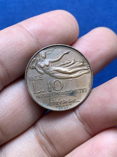 《竞宝斋》第430场 周日，周一，周二 3场连拍 （全场包邮） 意大利1946年少见香水代币10里拉