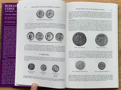 《竞宝斋》第430场 周日，周一，周二 3场连拍 （全场包邮） 古罗马钱币及其价值目录第三卷 公元235年-公元285年 重达1.1公斤