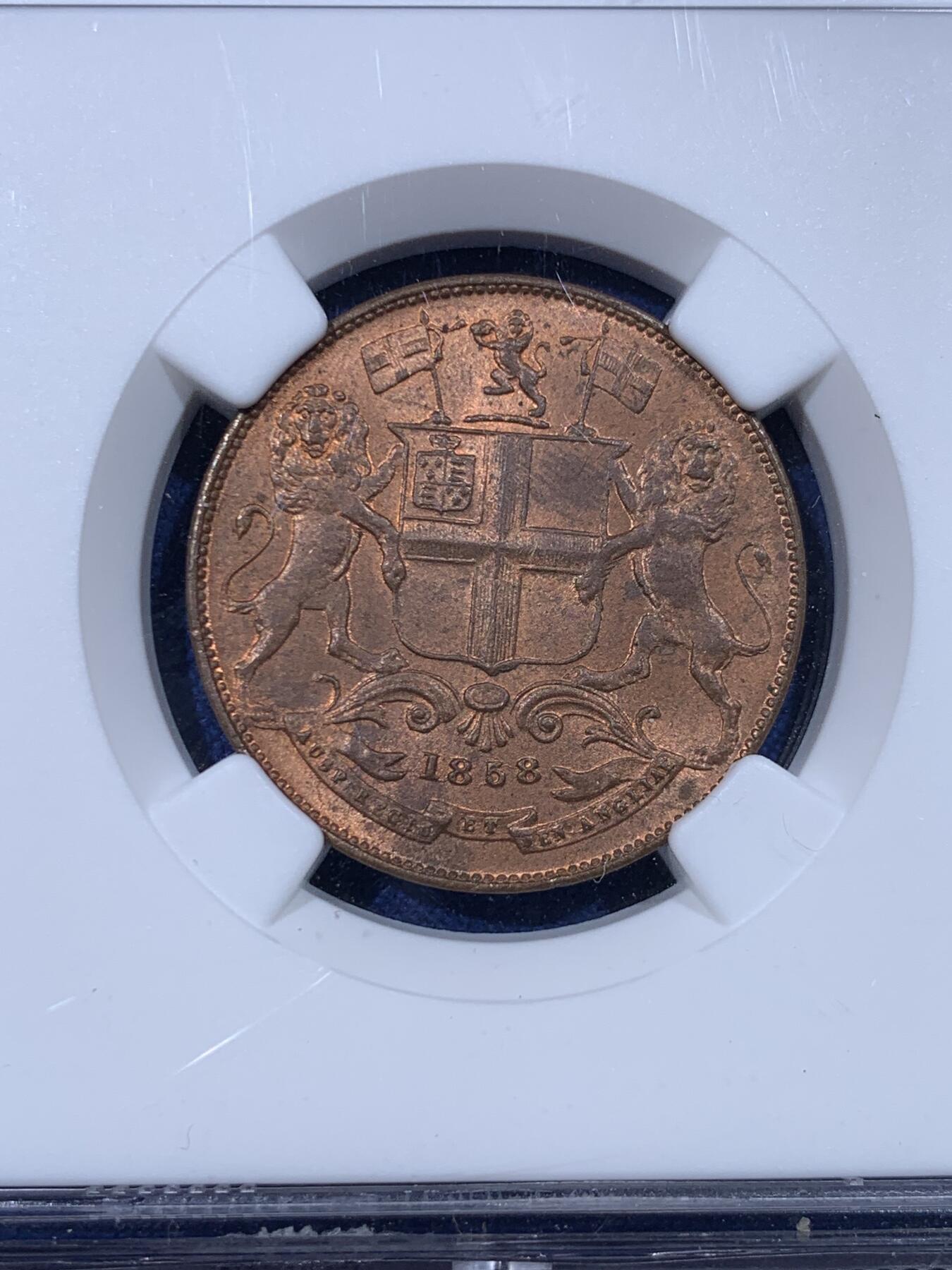 《竞宝斋》第430场 周日，周一，周二 3场连拍 （全场包邮） NGC MS64RB 1858年英属东印度公司四分之一安娜，华丽双狮徽章，经典品种，东印度公司的最后铸币。双面靓丽红光，铜光充沛，收藏级品质