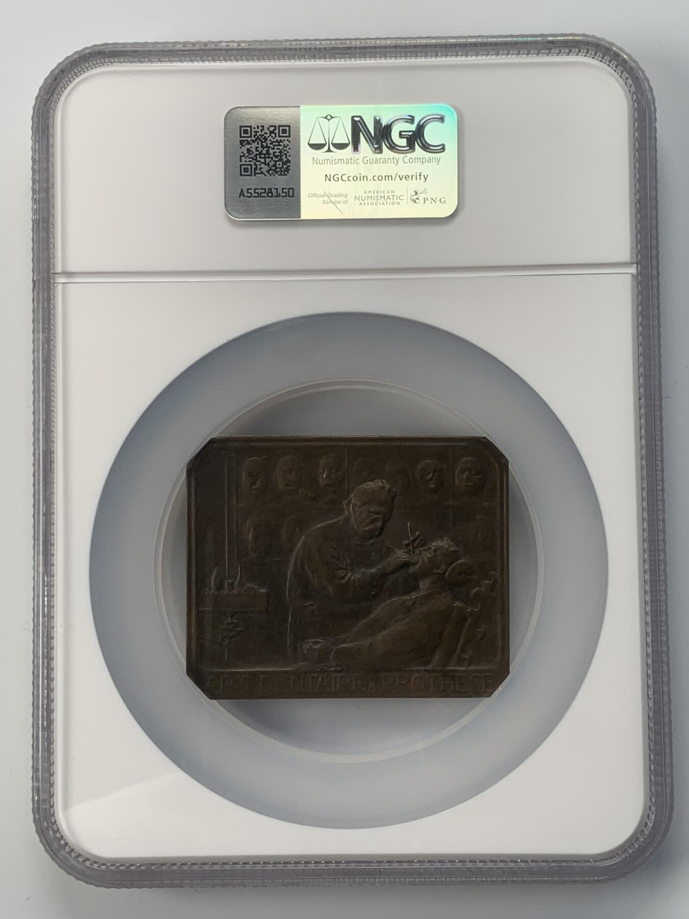 掌中浮雕-藏着的欧洲第038场 NGC MS61 : 1909年法国医生克劳德·马丁纪念铜章 ，51 X 63mm；Nicolas Maier法国章优秀作品集#218号；