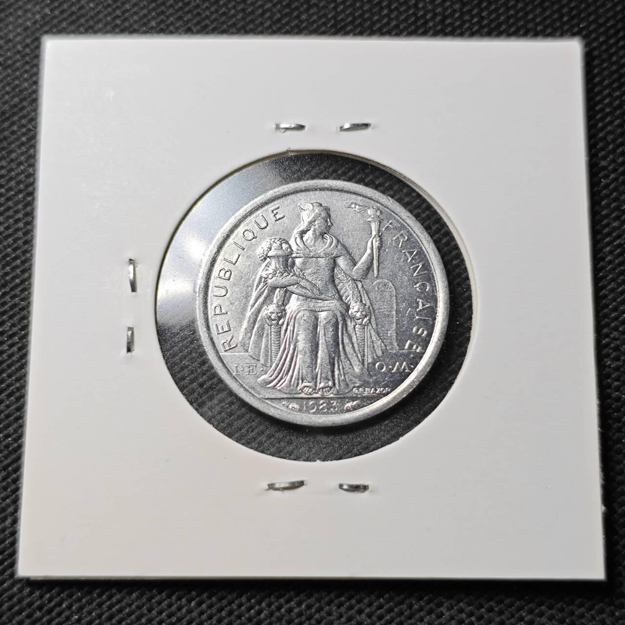 KK钱币收藏小铺  第356场  2月预留时间 周末发货  1983法属新喀里多尼亚1法郎