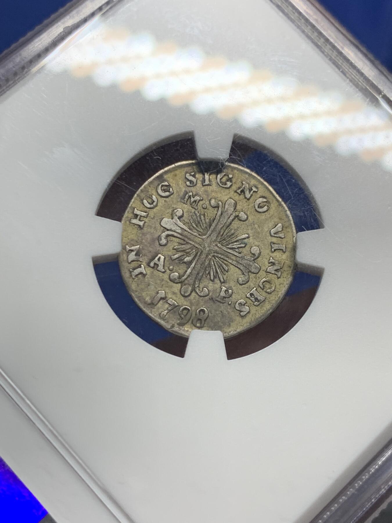 《竞宝斋》第430场 周日，周一，周二 3场连拍 （全场包邮） NGC XF 意大利1798年西西里岛早期银币 少见品种 来自珠宝移除 人像 字口 图案都很清晰 包浆自然