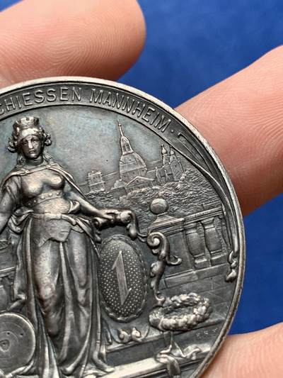 《竞宝斋》第430场 周日，周一，周二 3场连拍 （全场包邮） 德国1896年巴登射击节纪念银章 38.85克 44.9mm