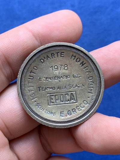 《竞宝斋》第430场 周日，周一，周二 3场连拍 （全场包邮） 1978年斯卡拉歌剧院建院200周年纪念章 16.3克 35mm