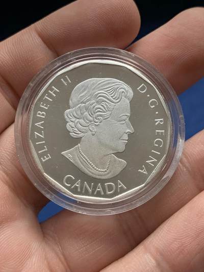 《竞宝斋》第430场 周日，周一，周二 3场连拍 （全场包邮） 2015年加拿大皇家造币厂超人10加元纯银纪念币 9999银 15.87克 铸造量11158枚