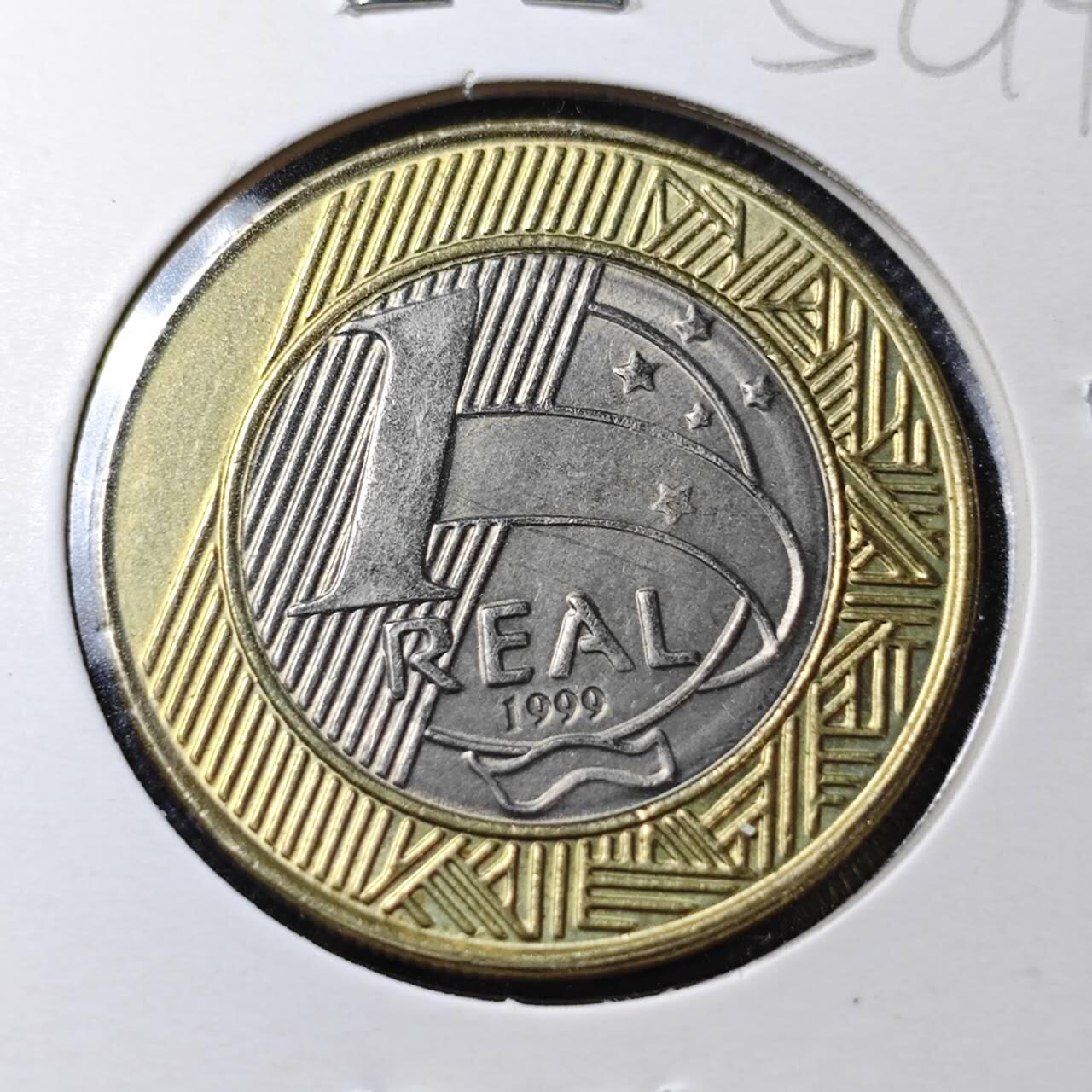 KK钱币收藏小铺  第356场  2月预留时间 周末发货  1999巴西1瑞尔双色币