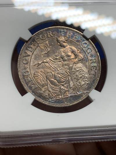 《竞宝斋》第430场 周日，周一，周二 3场连拍 （全场包邮） NGC UNCD 1903年丹麦国王克里斯蒂安九世当政40周年纪念2克朗，包浆漂亮。