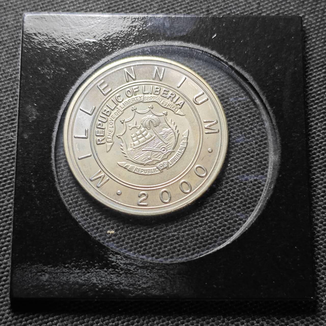 KK钱币收藏小铺  纪念币专场  2月预留时间 周末发货   2000利比里亚5元生肖 猴 纪念币