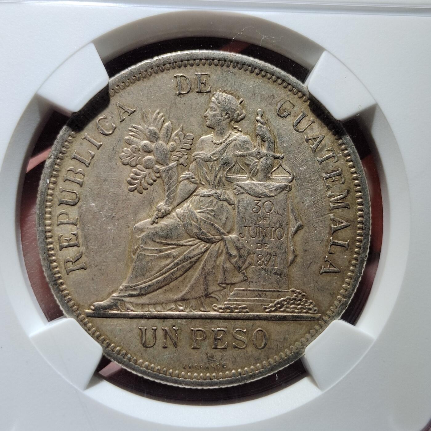 中外钱币第五场 NGC-AU55分1894年危地马拉1比索银币