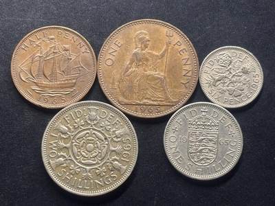 邮泉阁限时拍卖第三十二场 英国硬币专场（硬币在国外。请付邮费6元。） - 英国伊丽莎白二世女王1965年5枚